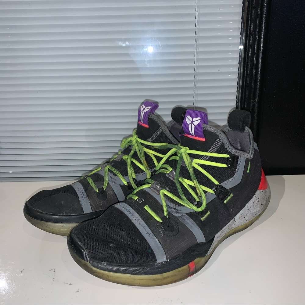 Size 8.5- Nike Kobe A.D. 2018 Chaos Used Worn Mens Basketball Sneakers